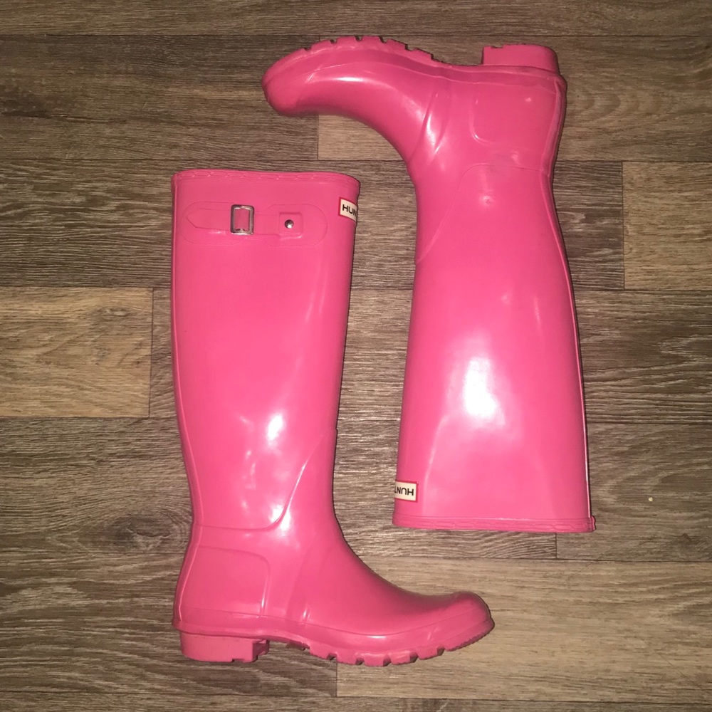 HUNTER RAIN BOOTS. Ladies size 9.   See picture #5